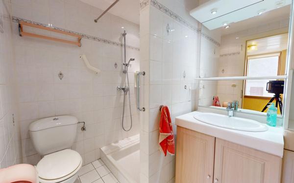 Maison à vendre    6 pièces •  Village-Neuf