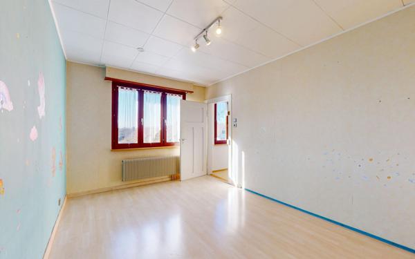 Maison à vendre    6 pièces •  Village-Neuf