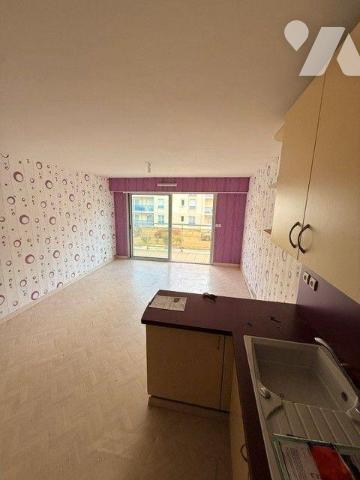 Appartement de 34m2 à la vente sur la commune de Stella plage au 1er étage avec une place de pa...