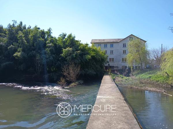 Moulin à Charroux