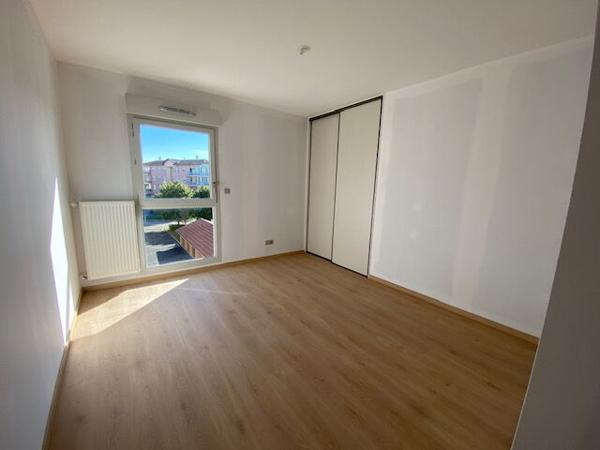Appartement centre village 4 pièce(s) 88.60 m2 + loggia 13.50 m²