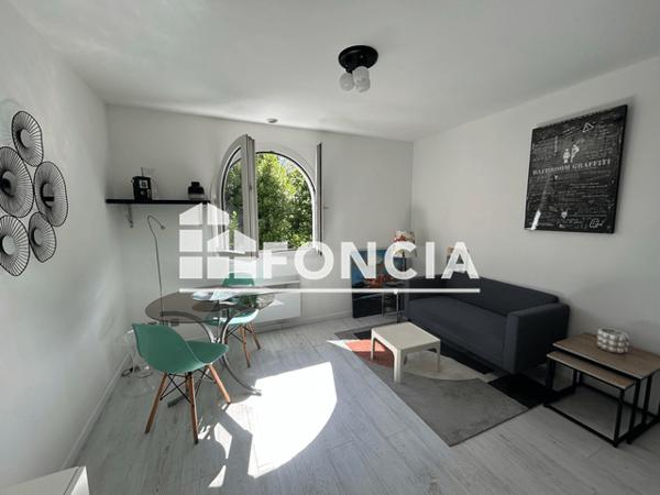 Location Studio meublé 30.13 m² - 541 COURS DE LA LIBERATION Talence 33400