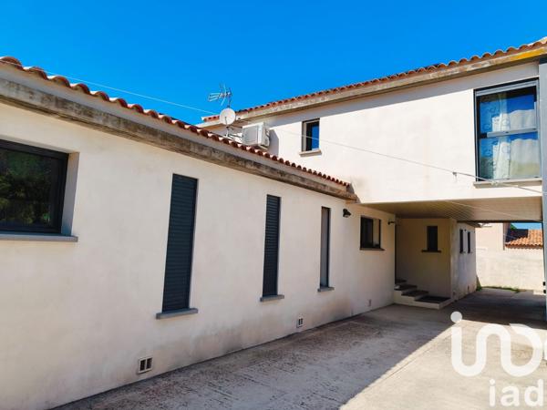 Maison à vendre 9 pièces 252 m² Aigues-Mortes