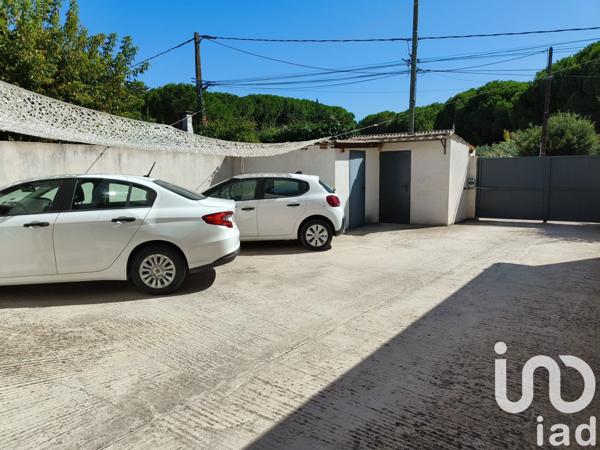 Maison à vendre 9 pièces 252 m² Aigues-Mortes