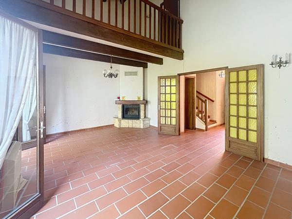 Maison Manosque 5 pièce(s) 121 m2 avec garage et jardin