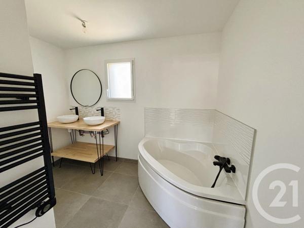 Maison à vendre  5 pièces - 106,77 m 2   BLAIN  - 44