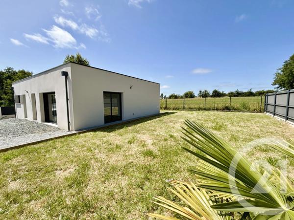 Maison à vendre  5 pièces - 106,77 m 2   BLAIN  - 44