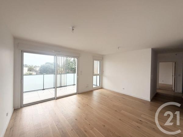 Appartement T3 à vendre  3 pièces - 60,32 m 2   PORNIC  - 44