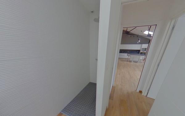Appartement à louer    3 pièces • 133 m2 Épernay