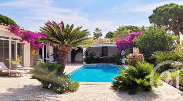Maison à vendre  8 pièces - 237 m2 STE MAXIME - 83