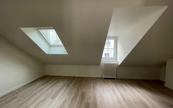 Maison à louer    5 pièces •  Tours