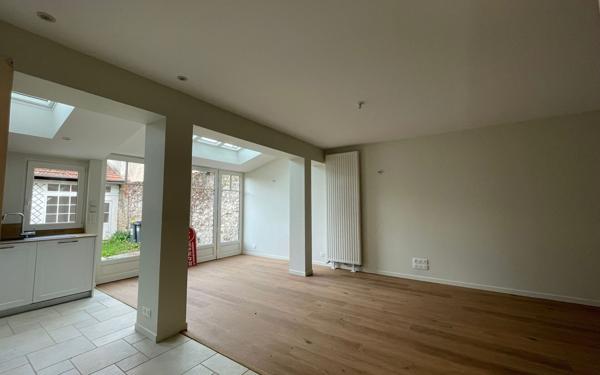 Maison à louer    5 pièces •  Tours