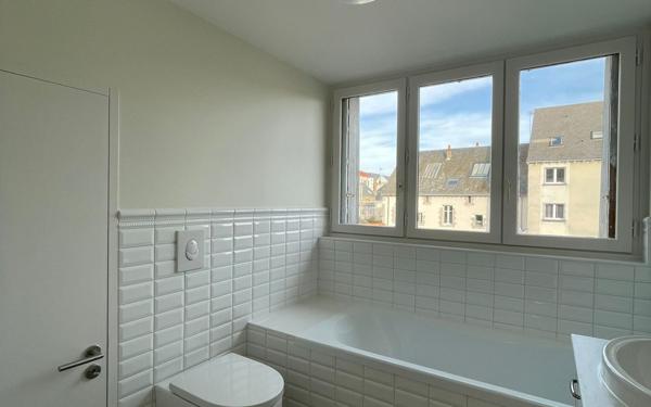 Maison à louer    5 pièces •  Tours