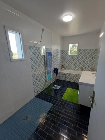 Plougasnou (29630) Plougasnou, le Diben, grande maison 5ch vue mer entièrement rénovée, parc de 5400 m2 constructible.