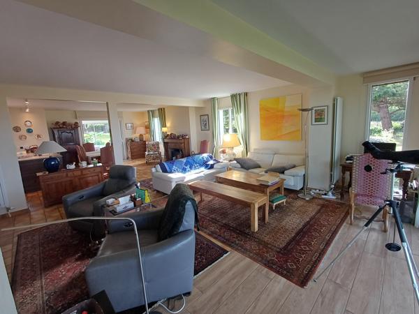 Plougasnou (29630) Plougasnou, le Diben, grande maison 5ch vue mer entièrement rénovée, parc de 5400 m2 constructible.