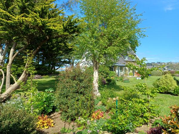 Plougasnou (29630) Plougasnou, le Diben, grande maison 5ch vue mer entièrement rénovée, parc de 5400 m2 constructible.