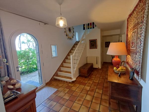 Plougasnou (29630) Plougasnou, le Diben, grande maison 5ch vue mer entièrement rénovée, parc de 5400 m2 constructible.