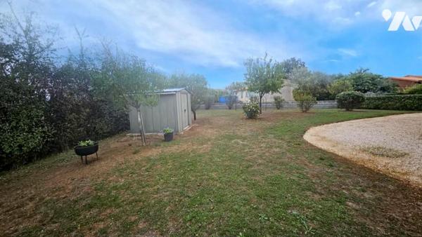 A vendre à CHAUNAY (86510), Un pavillon de plain-pied de 85m² au sein d'un terrain clos de 985m²
