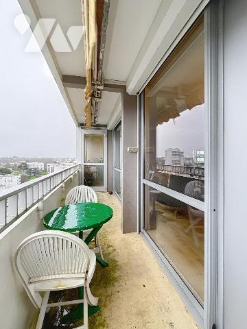 LORIENT CENTRE - T3 avec ASCENSEUR - GARAGE