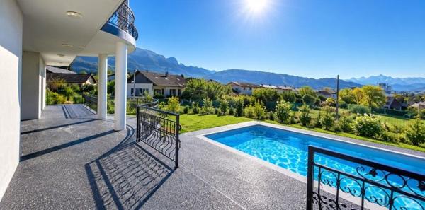 Maison à vendre 1 442 000 € Chambéry 8 p 261 m² DPE A