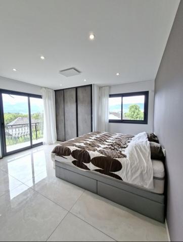 Maison à vendre 1 442 000 € Chambéry 8 p 261 m² DPE A