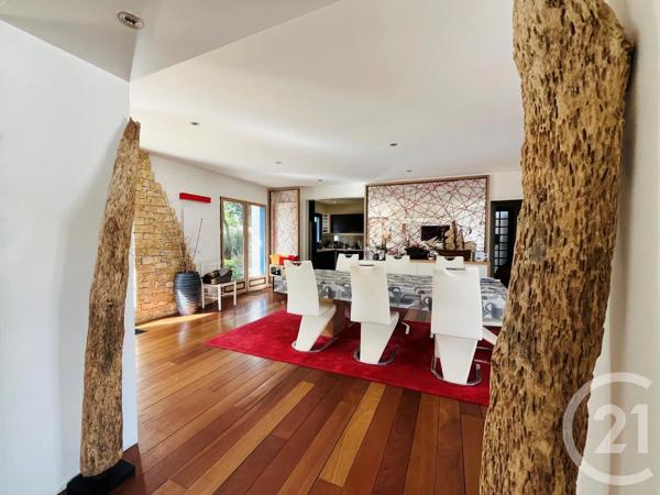 Maison à vendre  8 pièces - 314 m 2   ST HILAIRE DE RIEZ  - 85
