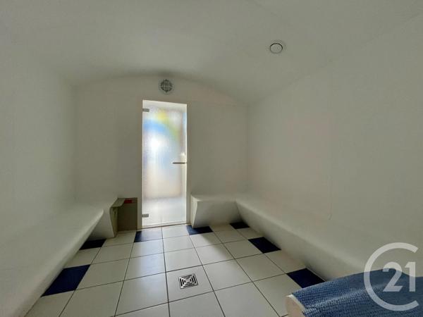 Maison à vendre  8 pièces - 314 m 2   ST HILAIRE DE RIEZ  - 85