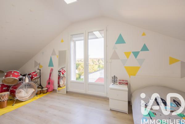 Maison à vendre 6 pièces 150 m² Sécheval