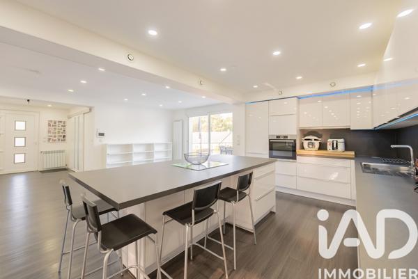 Maison à vendre 6 pièces 150 m² Sécheval