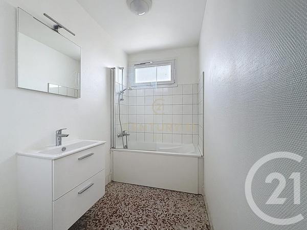 Appartement F4 à vendre  4 pièces - 69,21 m2 NOISY LE GRAND - 93