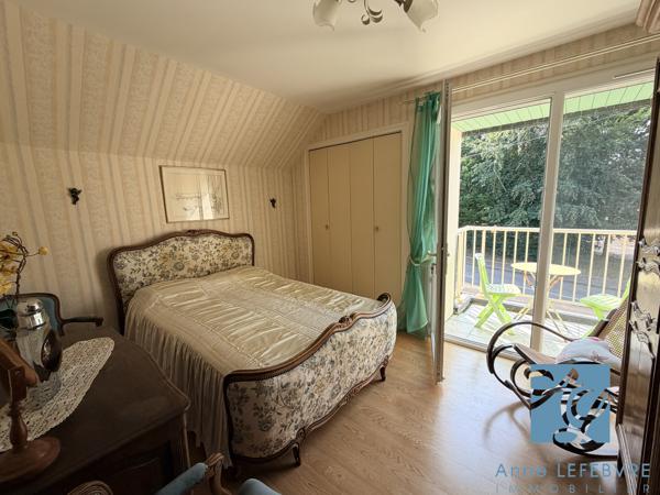 EXCLUSIVITÉ ! MAISON de 6 pièces avec GARAGE et JARDIN
