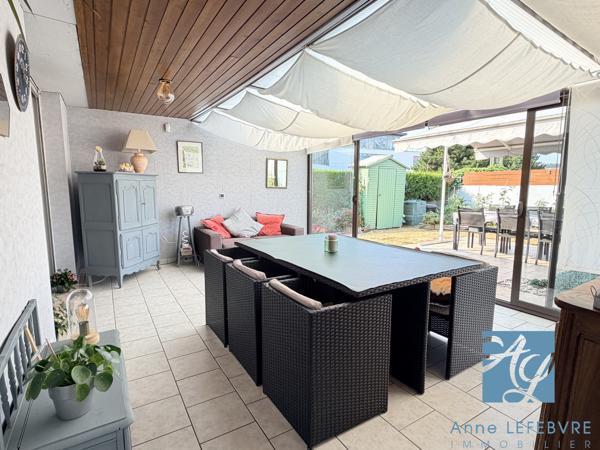 EXCLUSIVITÉ ! MAISON de 6 pièces avec GARAGE et JARDIN