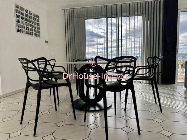 Maison à vendre 7 pièces de 236 m²