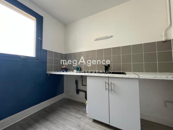 Appartement à MANTES-LA-JOLIE, 78200 - 2 pièces 52m²