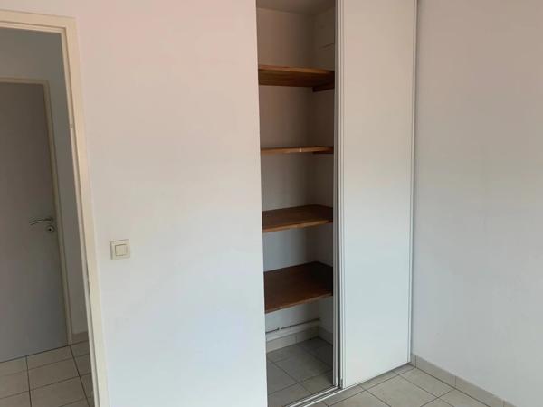 Location                                                      Appartement
                        
                     2 pièces                      40 m2                     à Perpignan