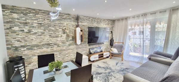 Vallauris (06220) LE GOLFE JUAN 3P 64 m2 Etage élevé et Garage