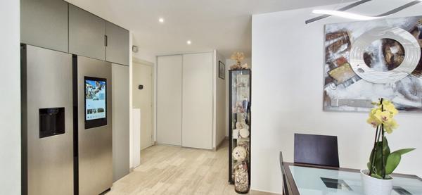 Vallauris (06220) LE GOLFE JUAN 3P 64 m2 Etage élevé et Garage