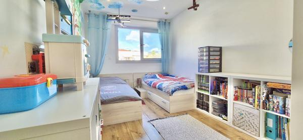 Vallauris (06220) LE GOLFE JUAN 3P 64 m2 Etage élevé et Garage