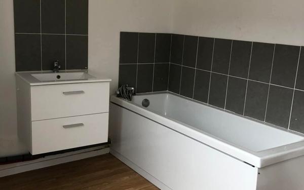 Immeuble à vendre    16 pièces •  Le Nouvion-en-Thiérache