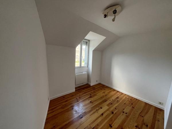 Maison à louer 840 € CC Plestin-les-Grèves 5 p 90 m² DPE D