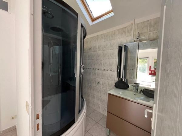 Maison à louer 840 € CC Plestin-les-Grèves 5 p 90 m² DPE D
