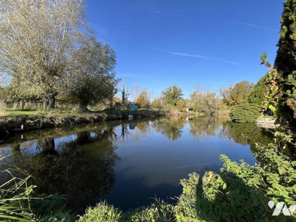 Etang avec îlot à LAON (secteur Ardon Leuilly)