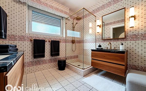Maison à vendre    3 pièces • 144 m2 Kilstett