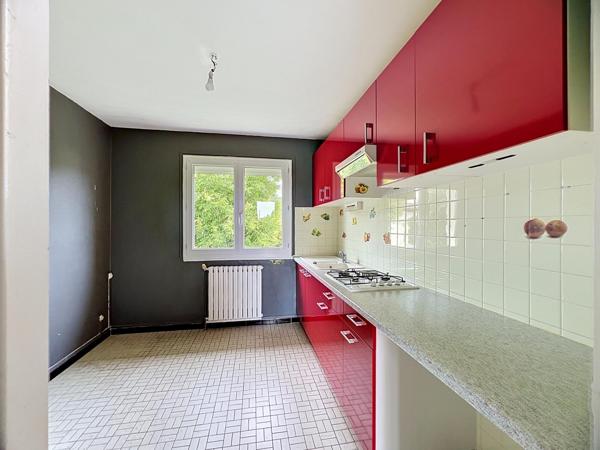 Maison familiale offrant un beau potentiel !