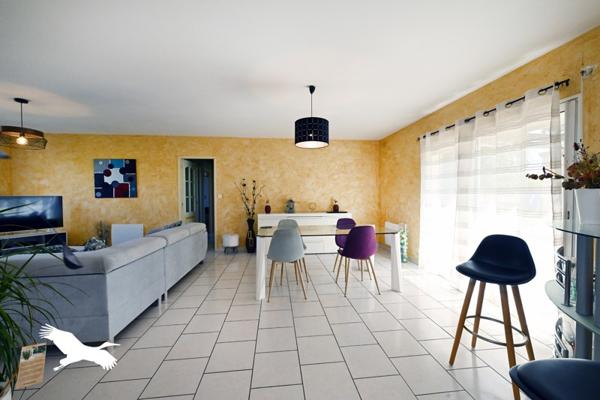 Maison 189 900 € Roullet-Saint-Estèphe 5 p 109 m² DPE C