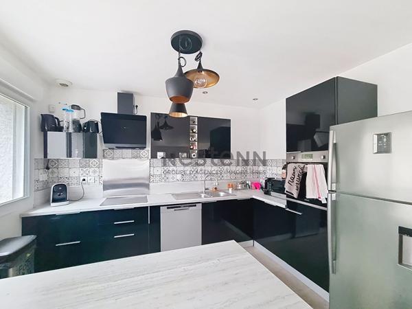 Maison récente (2018) 115 m² sur Chavanoz avec grand terrain - Confort et tranquillité assurés