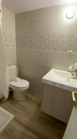 Vend studio Royan proche gare, centre ville et plage