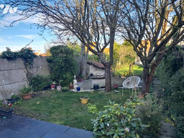 BOULOGNE SUR MER A VENDRE APPARTEMENT AVEC PARKING CAVE ET JARDIN