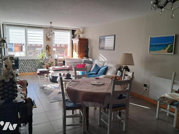 BOULOGNE SUR MER A VENDRE APPARTEMENT AVEC PARKING CAVE ET JARDIN