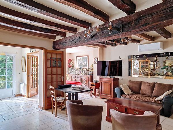 Maison Montreuil Juigne 5 pièce(s)